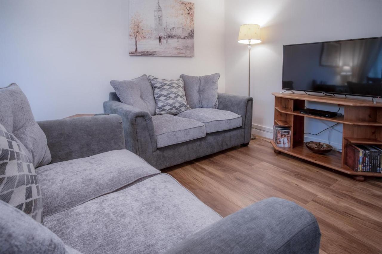 Seawinds - 2 Bedroom Bungalow - Pentlepoir Kilgetty ภายนอก รูปภาพ