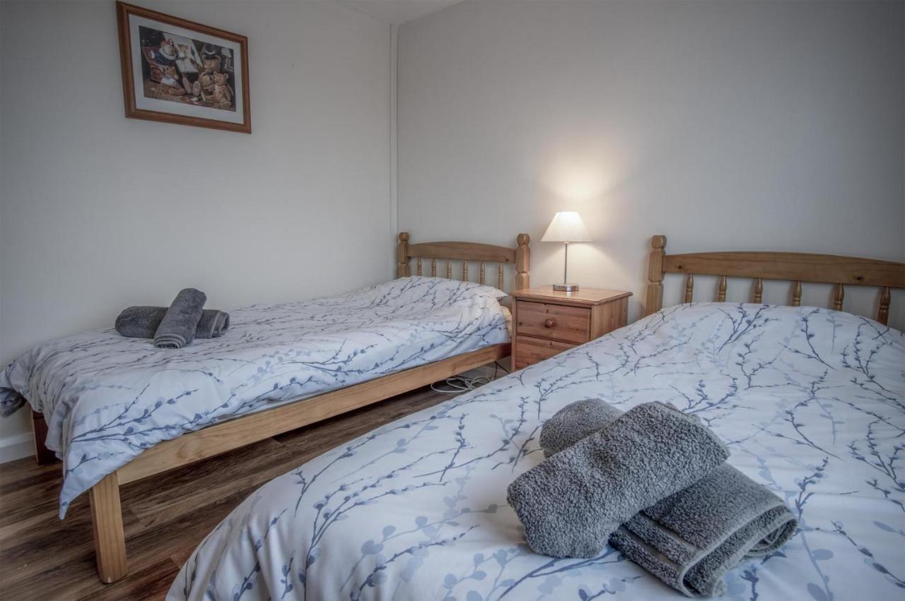 Seawinds - 2 Bedroom Bungalow - Pentlepoir Kilgetty ภายนอก รูปภาพ