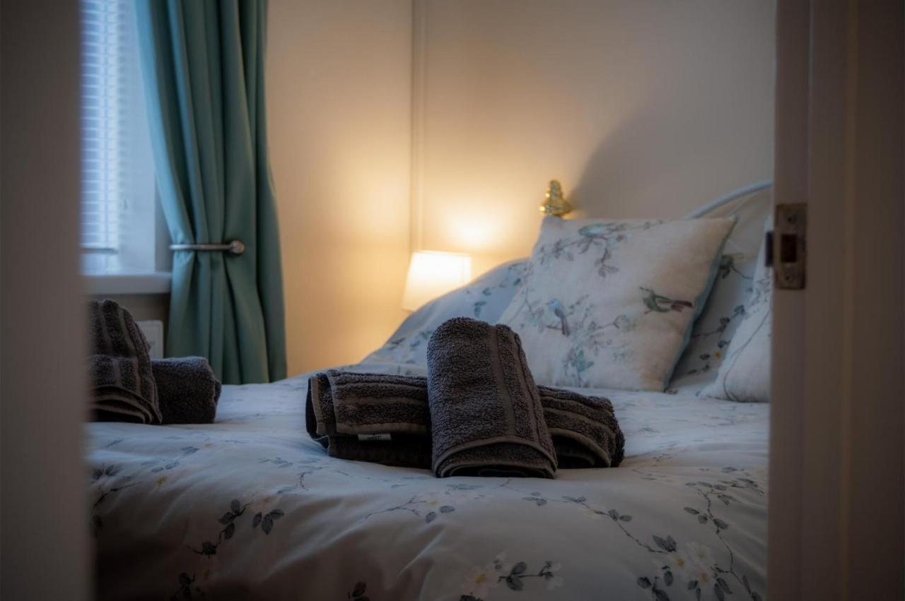 Seawinds - 2 Bedroom Bungalow - Pentlepoir Kilgetty ภายนอก รูปภาพ